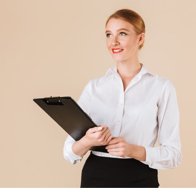 amazing-business-woman-holding-clipboard-looking-8E2Y5Z776-min